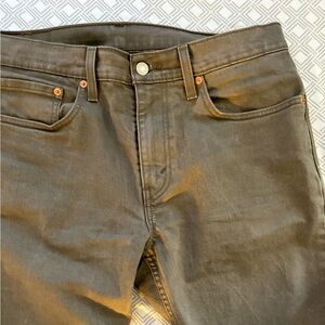 Levi’s Men’s Olive 502 Taper Fit Jeans 32x32